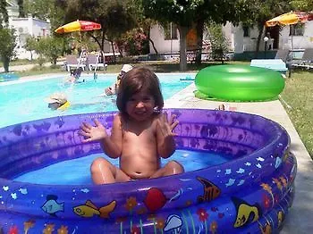 Mursel Pansiyon Garden Hotel Kusadası
